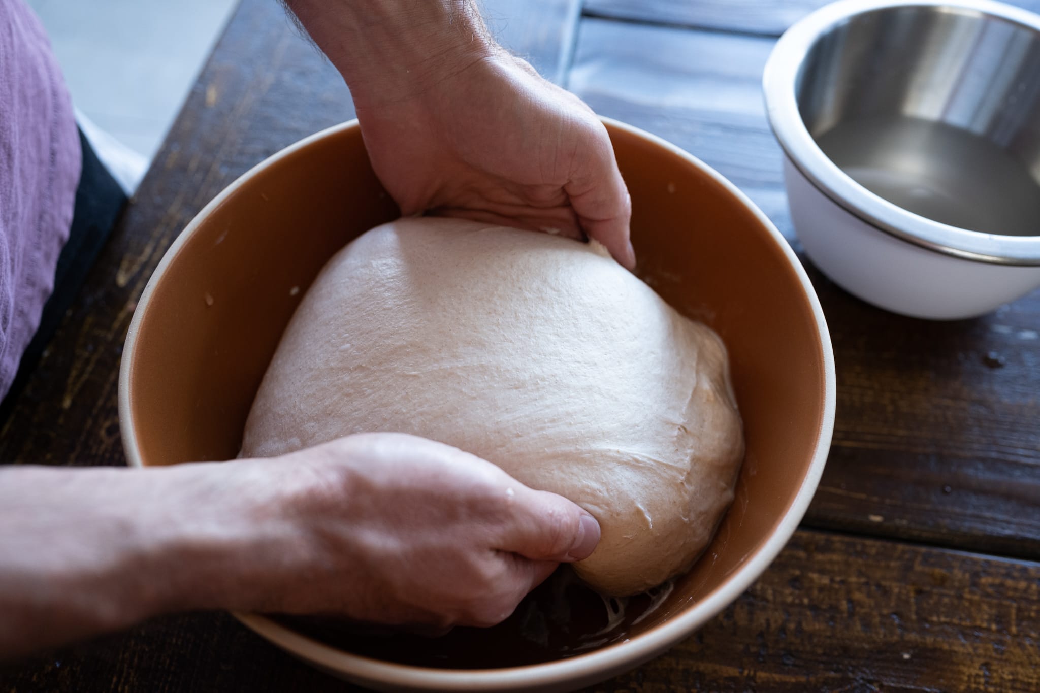 How to stretch and fold sourdough